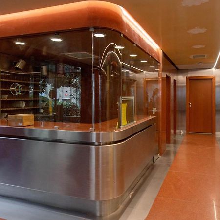 Regina Apartment Turin Bagian luar foto